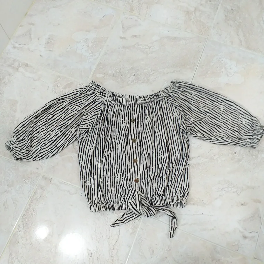 نیم تنه یاشومیز