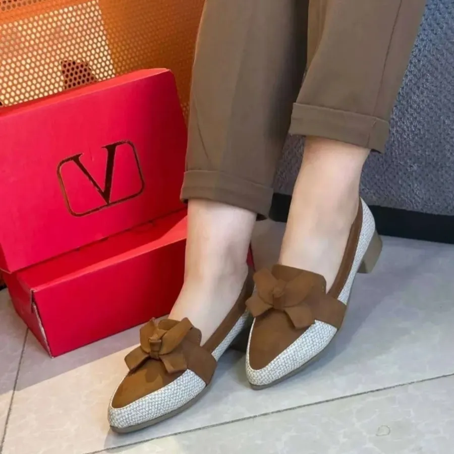 کفش کالج پاپیونی