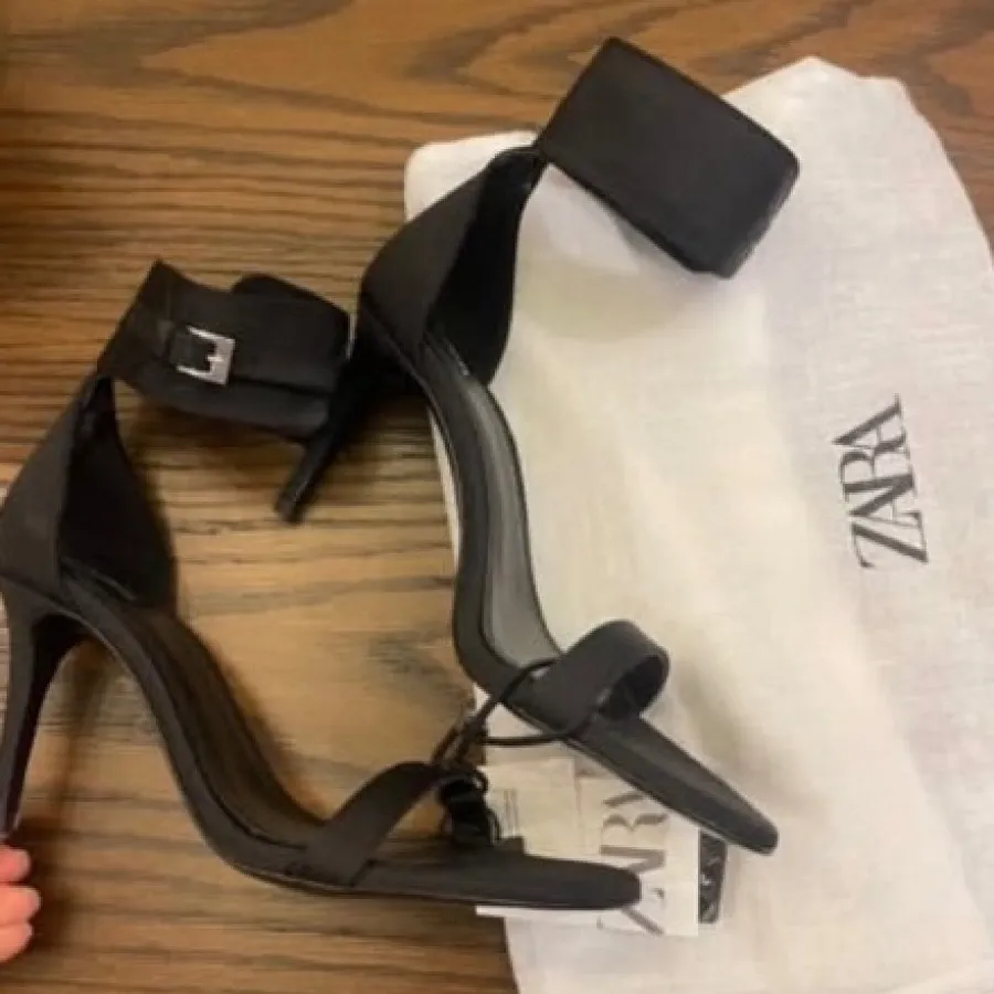 کفش زارا مشکی