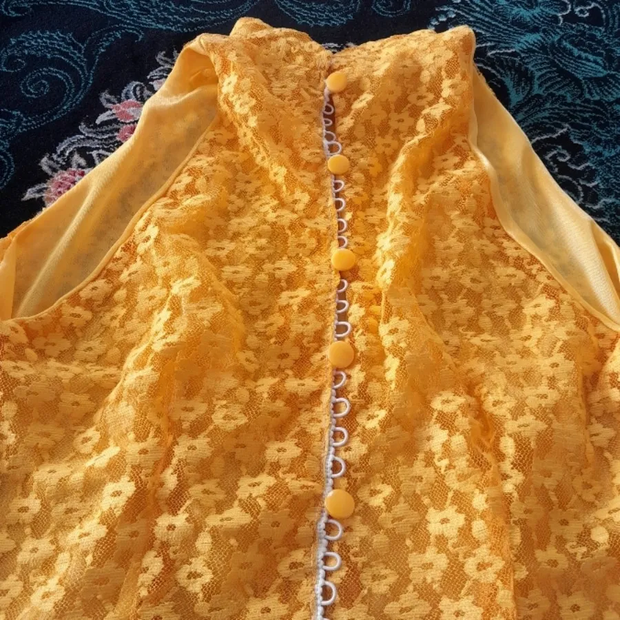 ژیله یا جلیقه زنانه