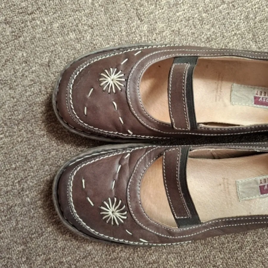 کفش چرمی با کفه طبی