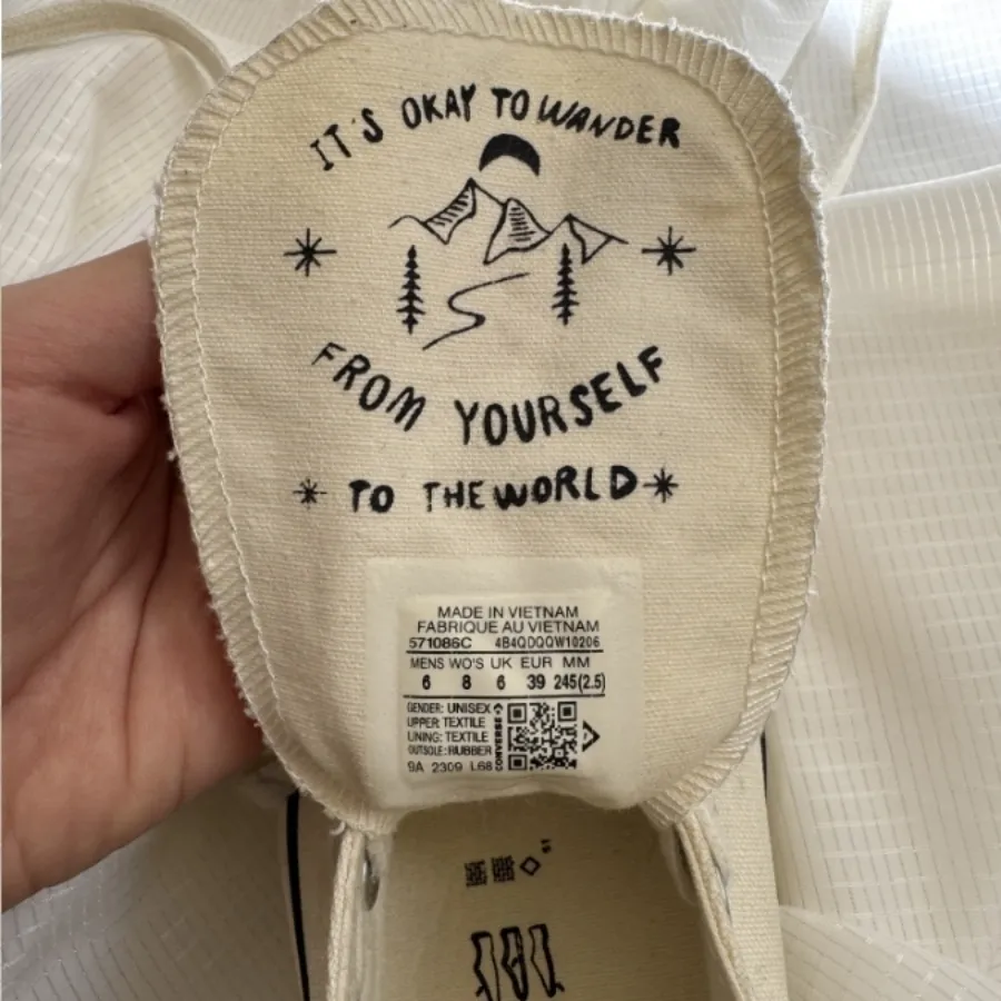 آلاستار ماه و خورشید