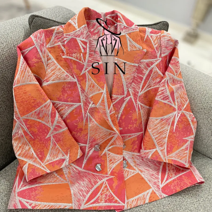 مانتوکتی ژاکارد