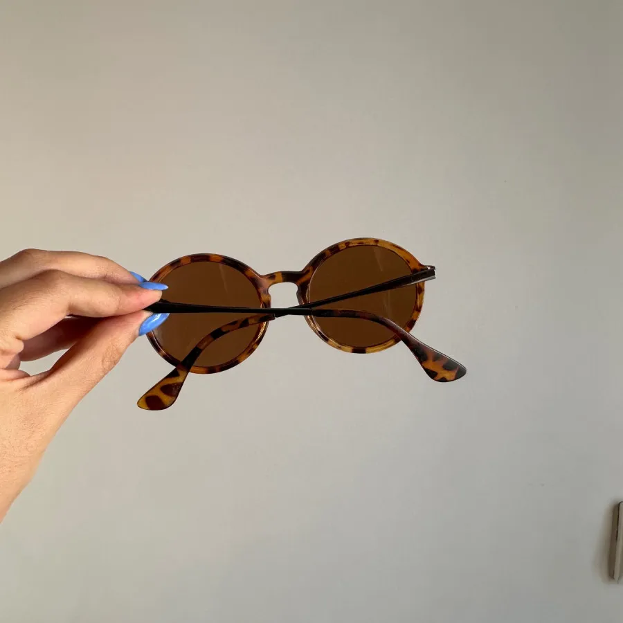 عینک آفتابی