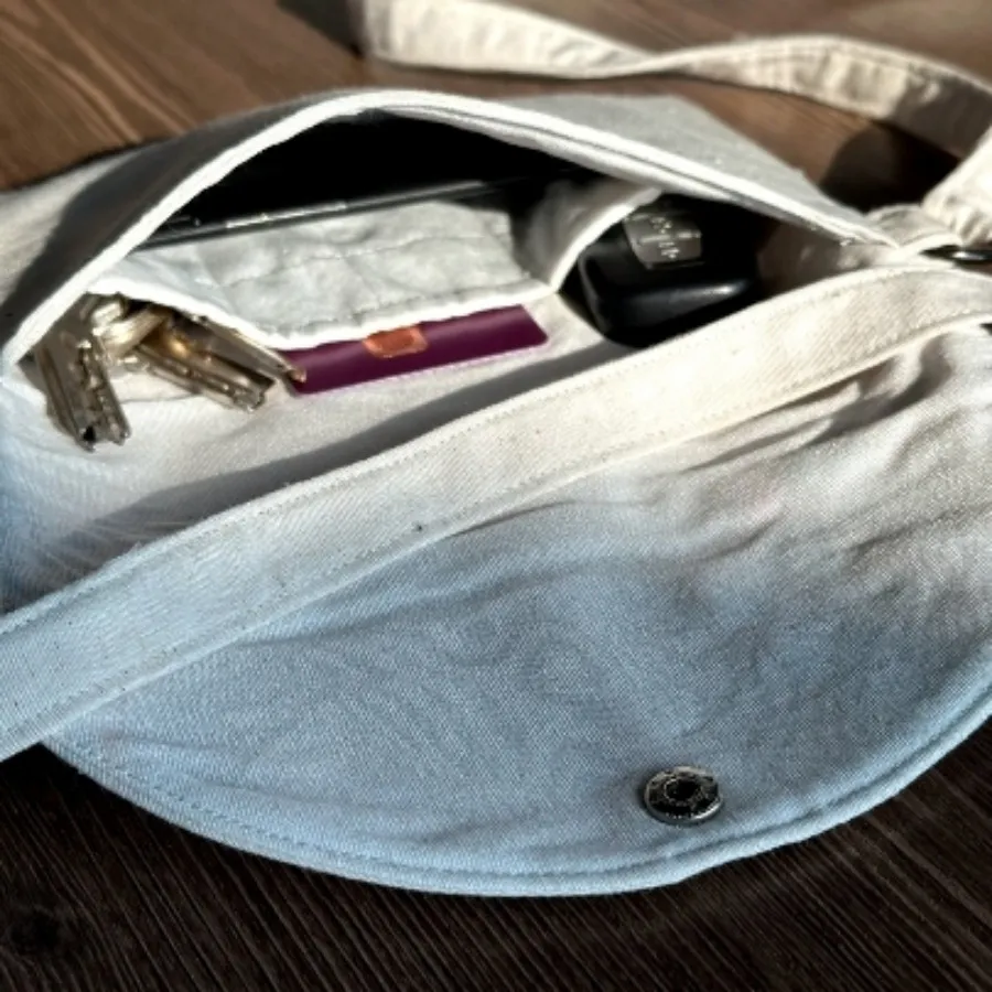 کیف گلدوزی شده