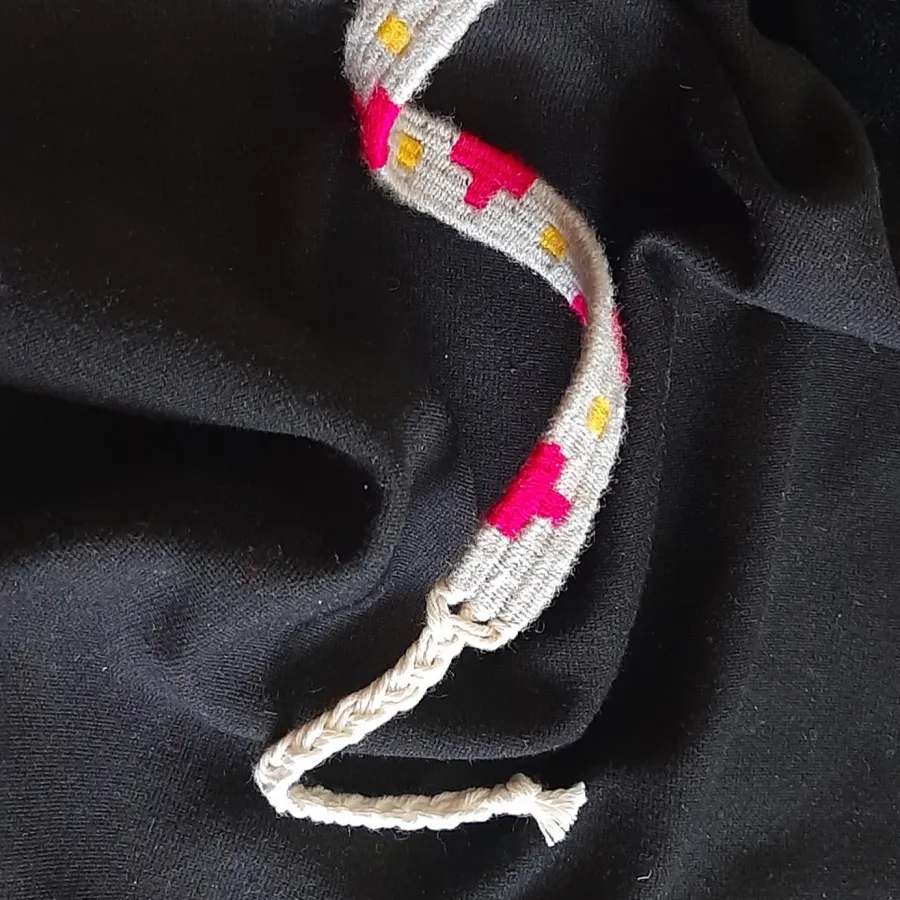 دستبند بافت سنتی