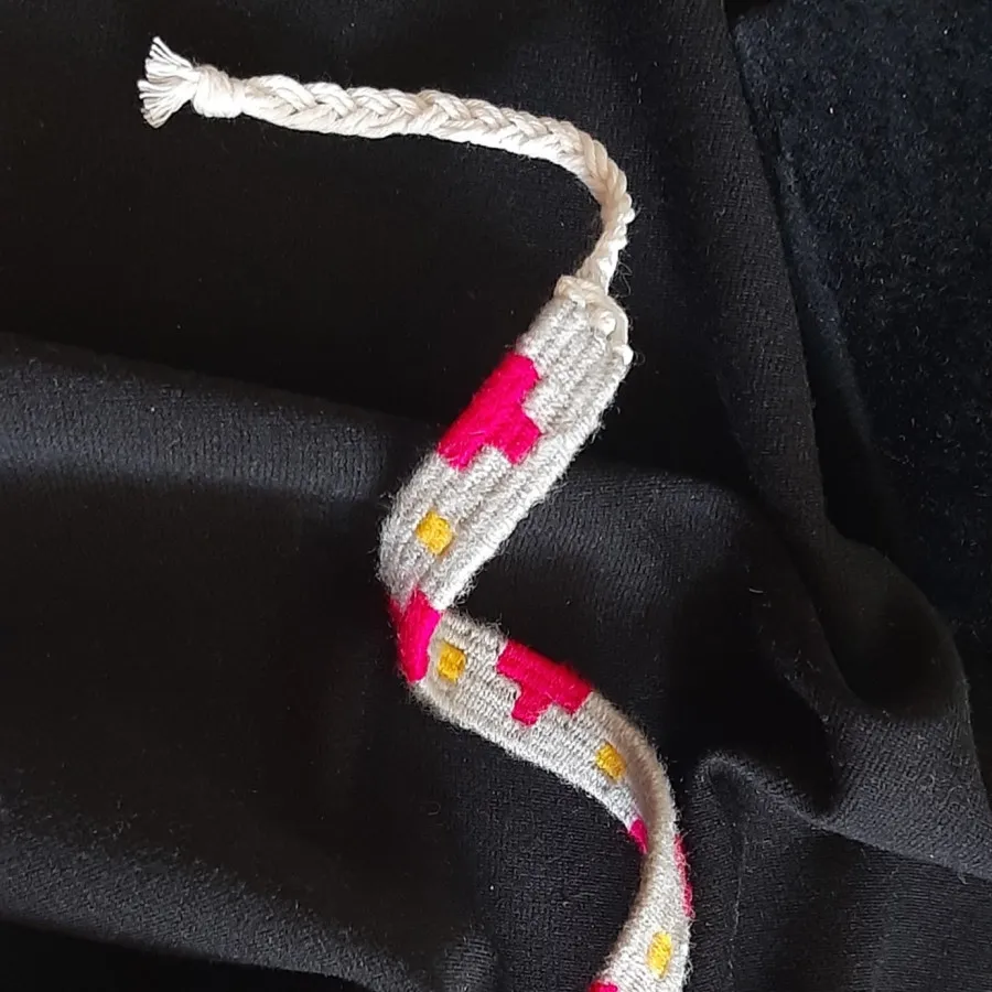 دستبند بافت سنتی