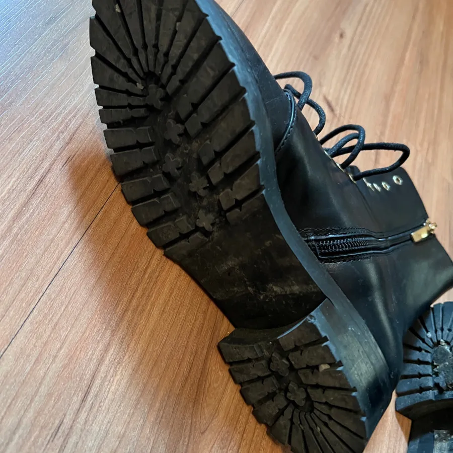 نیم بوت بیمن ترک