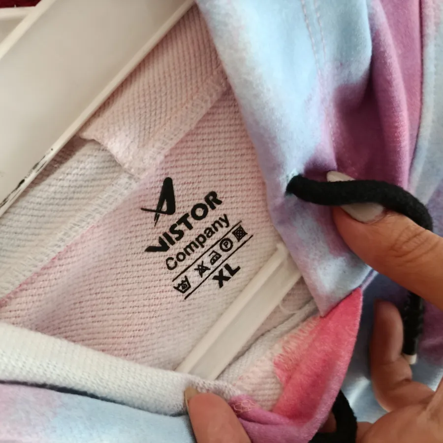 هودی آب رنگی صورتی