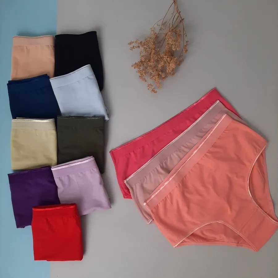 شورت نخی زنانه