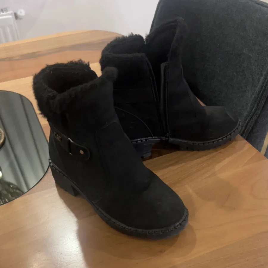 نیم بوت سوییت