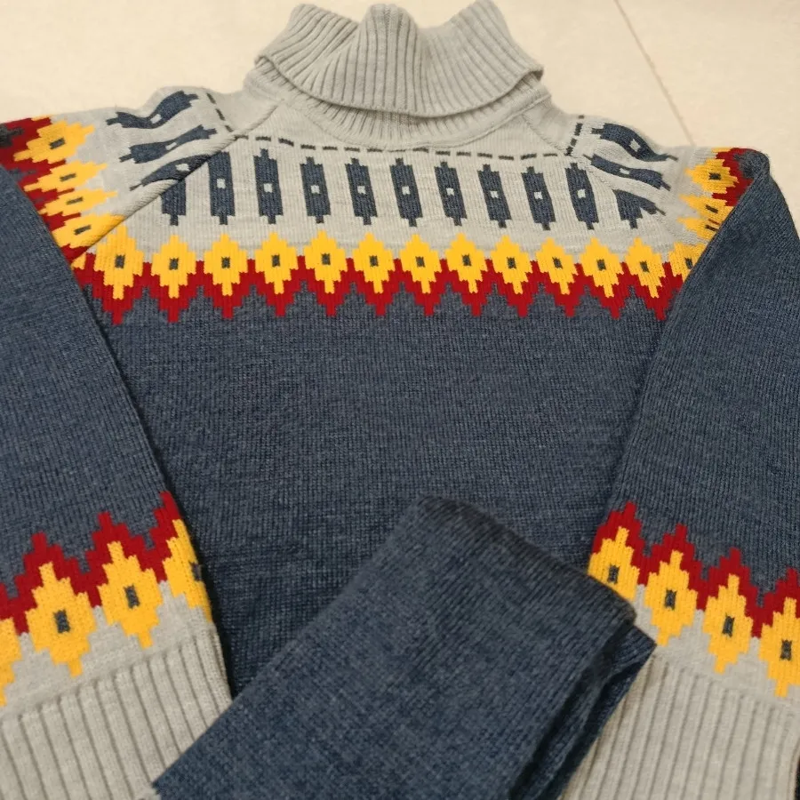 تونیک و کلاه و شال بافت