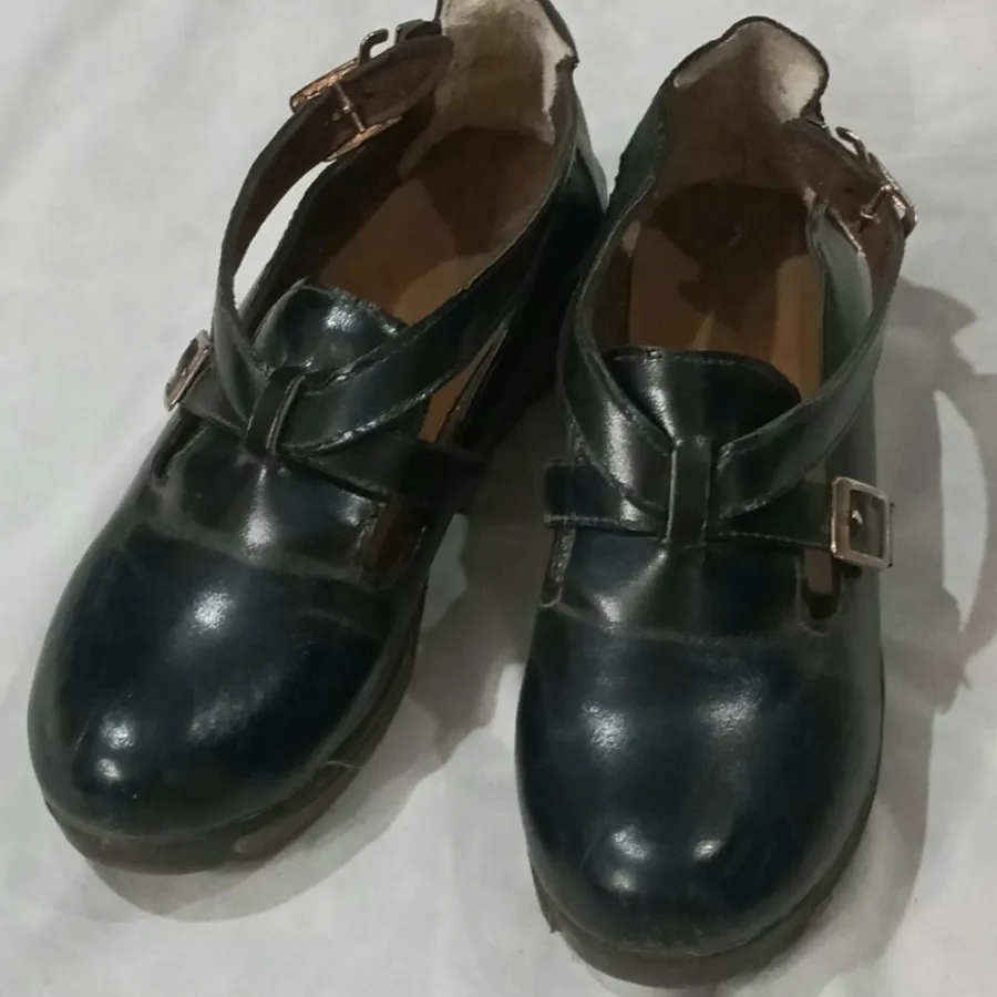 کفش دخترانه