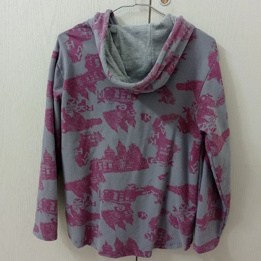 سویشرت کلاه دار