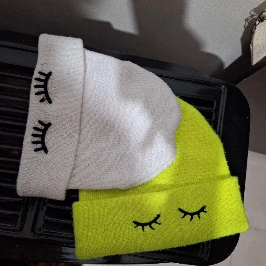 کلاه دخترانه طرح چشم