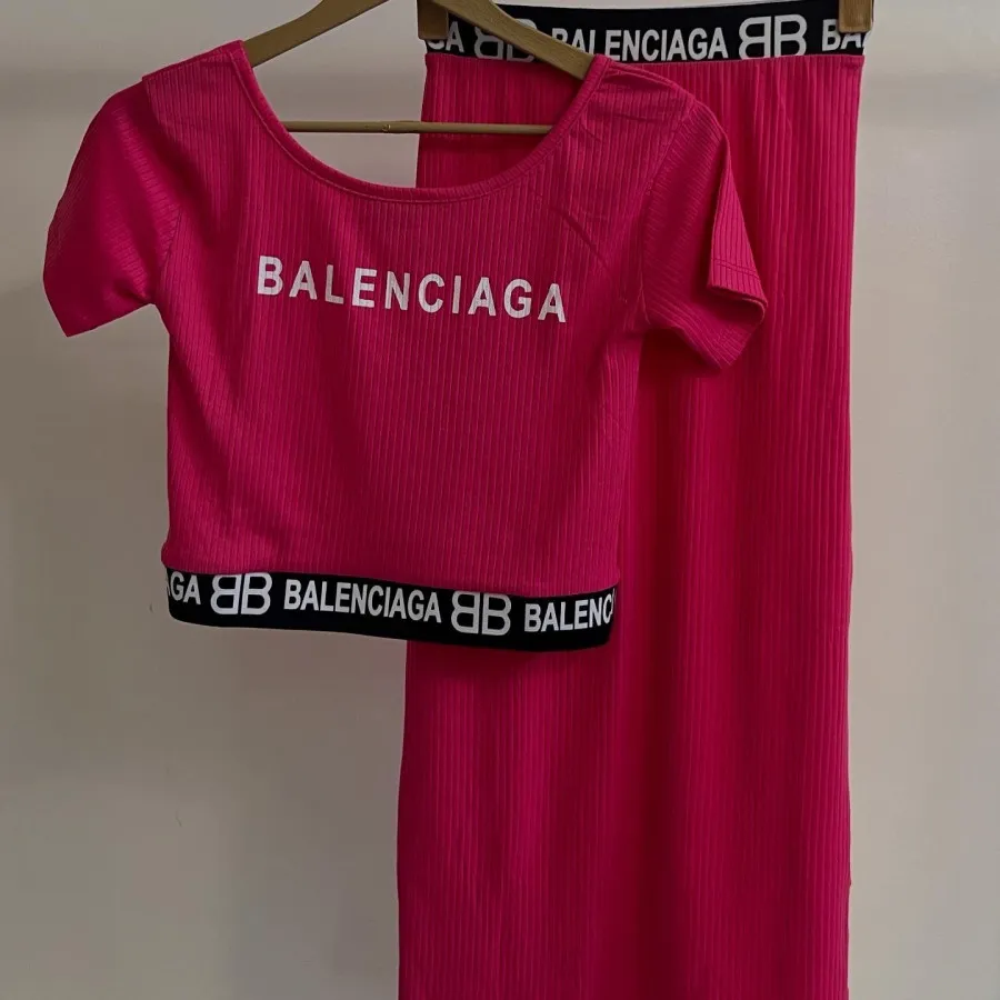 نیم تنه دامن بالنسیگا