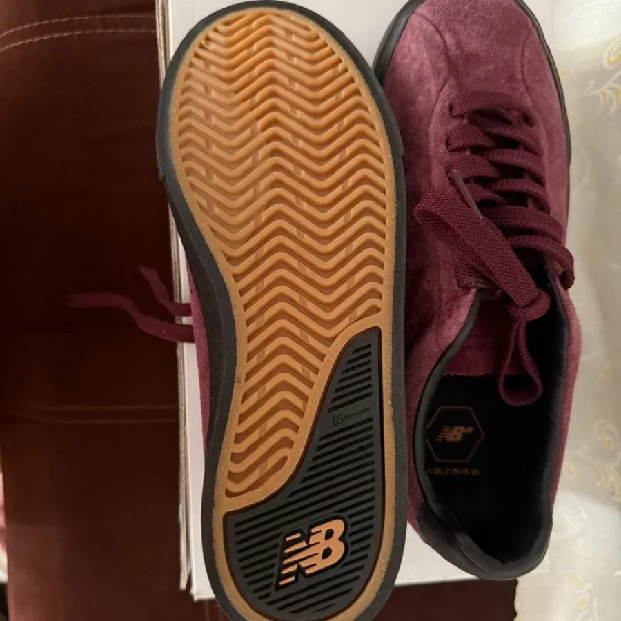 کفش برند نیوبالانس