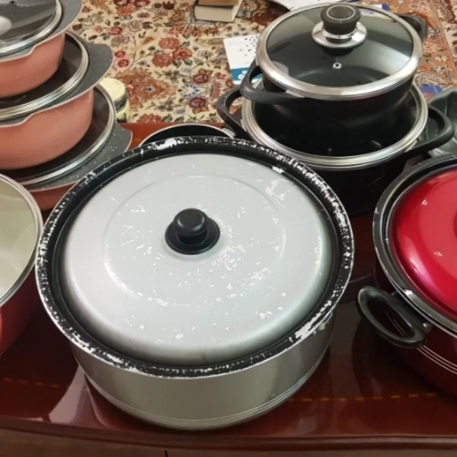 چند سرویس قابلمه