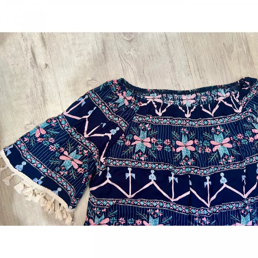 بلوز نخی یقه قایقی