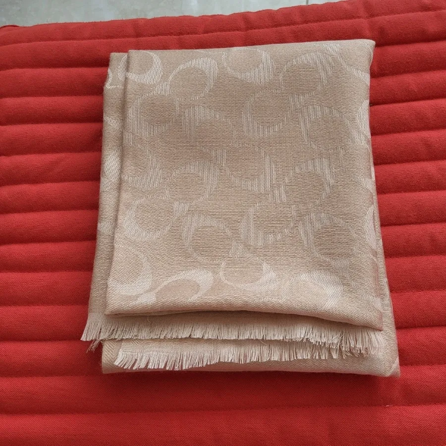 شال اورجینال کوچ coach