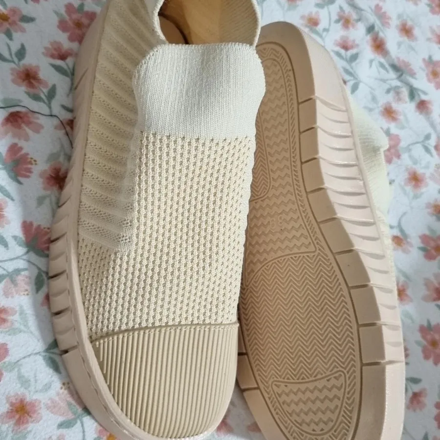 کتونی جورابی زنونه