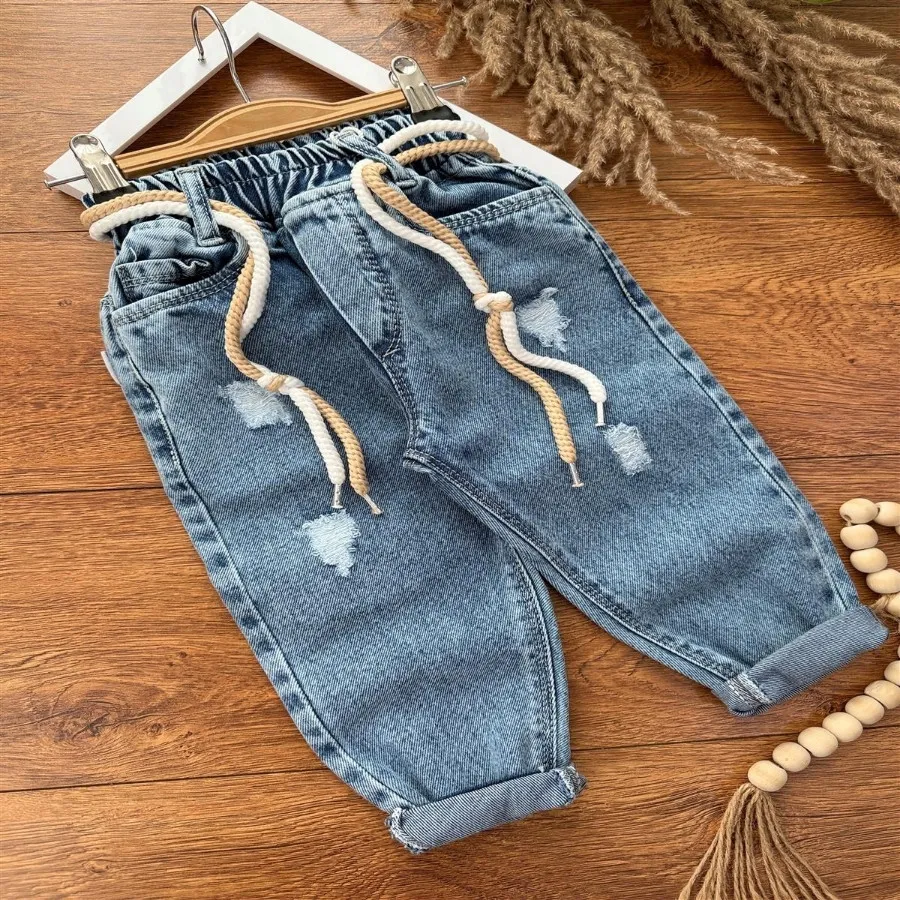 شلوار بچگانه