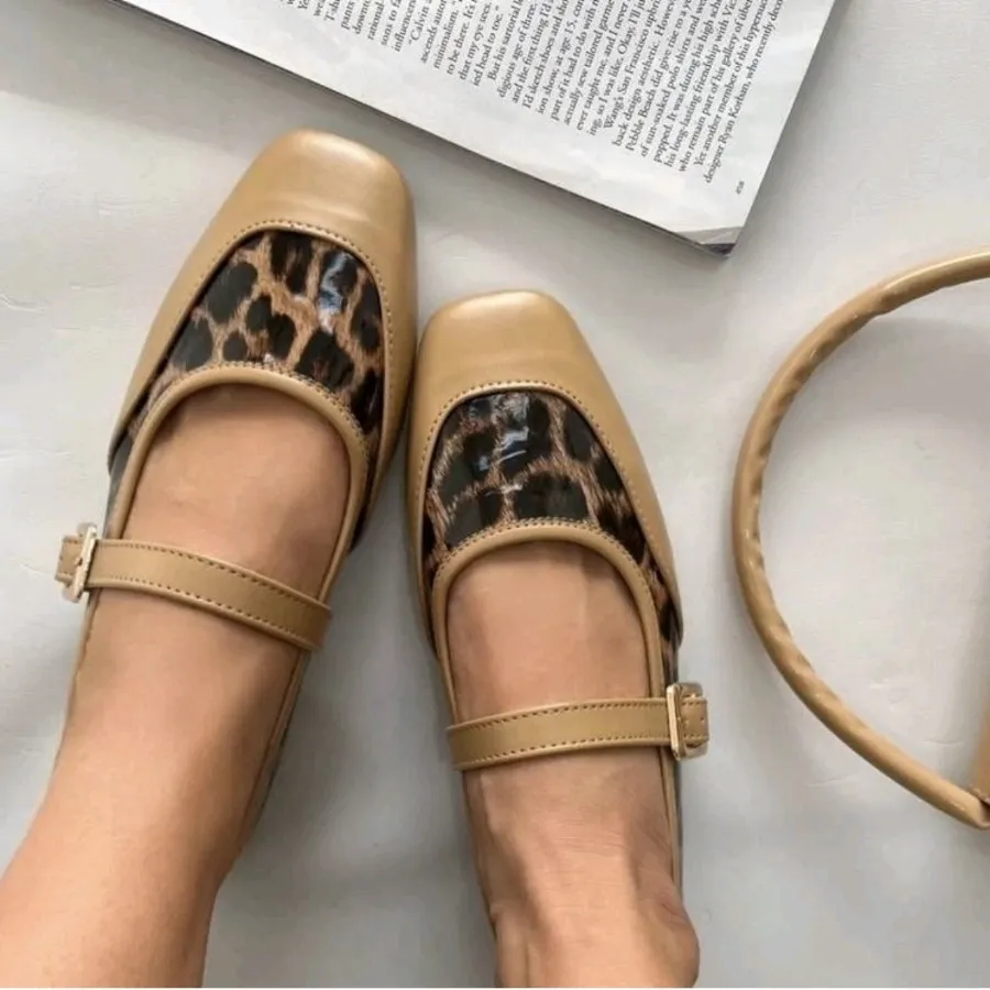 کفش کالج جدید