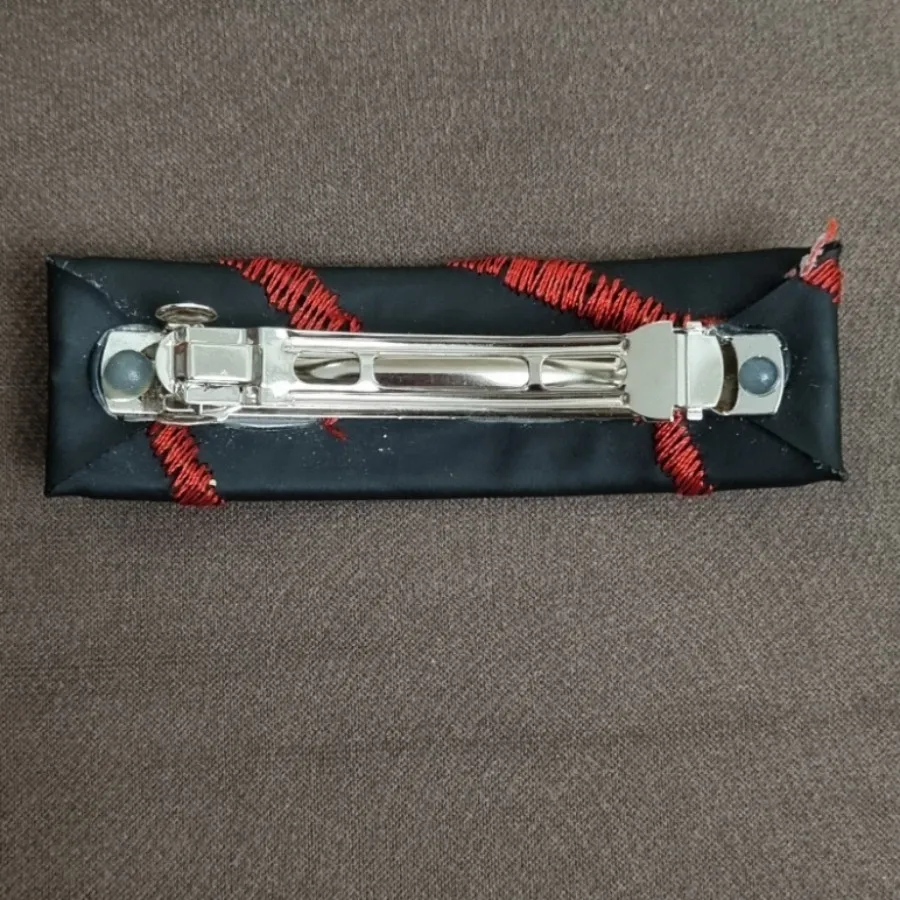 گیره سر دخترانه