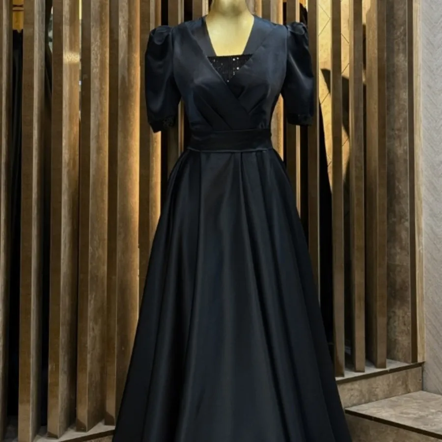 پیراهن مجلسی مشکی سبز