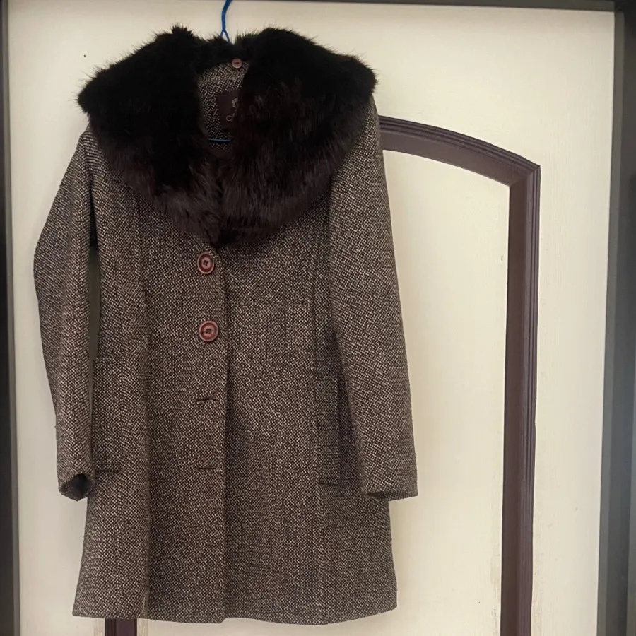 پالتو خزدار قهوه ای