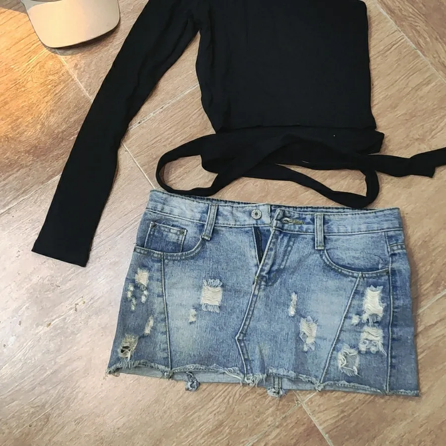 نیم تنه آستین رومی و دامن