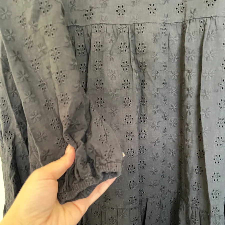 پیراهن خامه دوزی