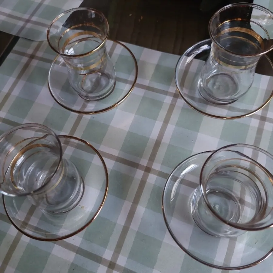 استکان و نعلبکی