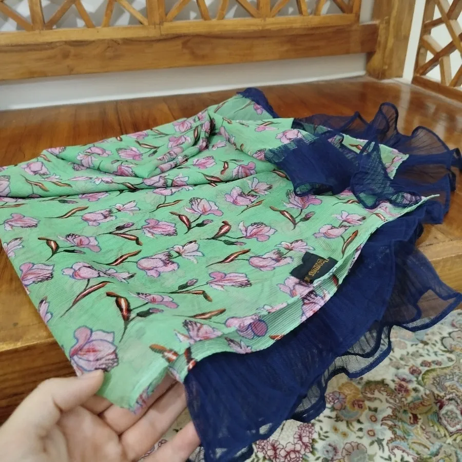 روسری دورچین