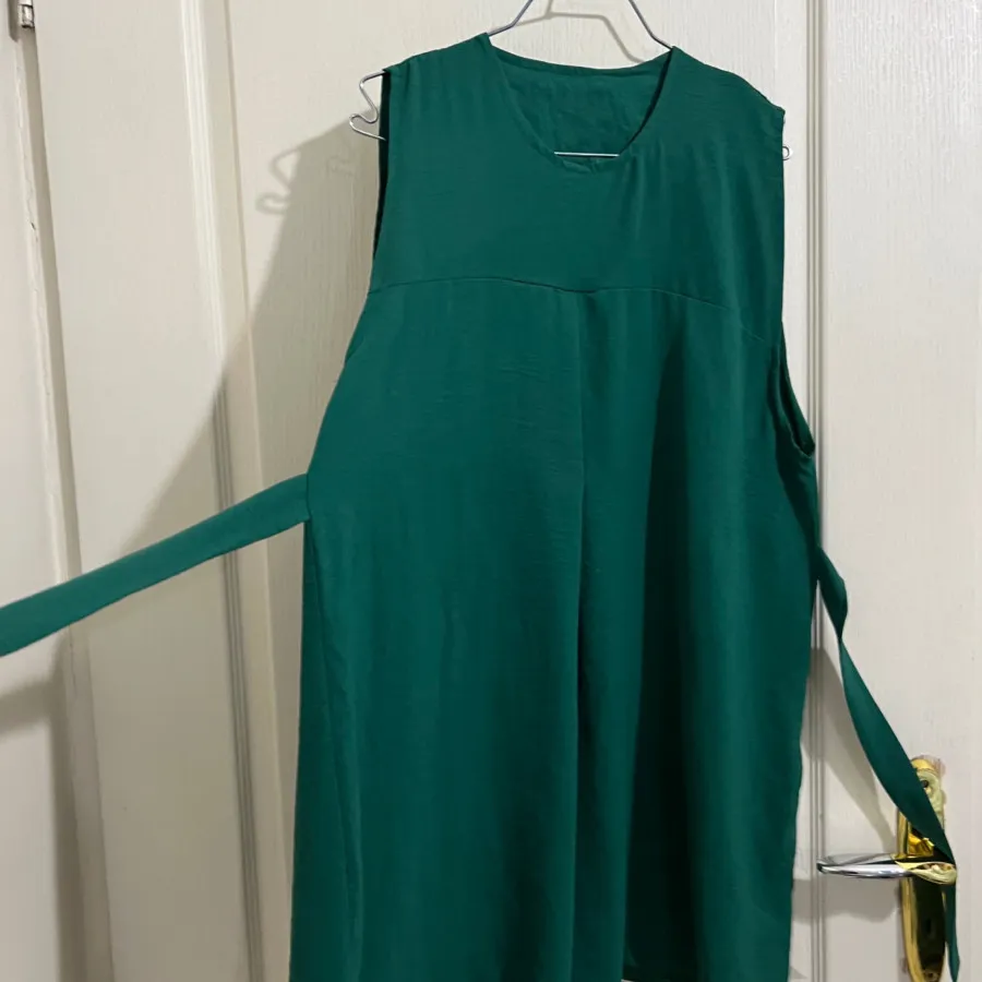 پیراهن ابروبادی