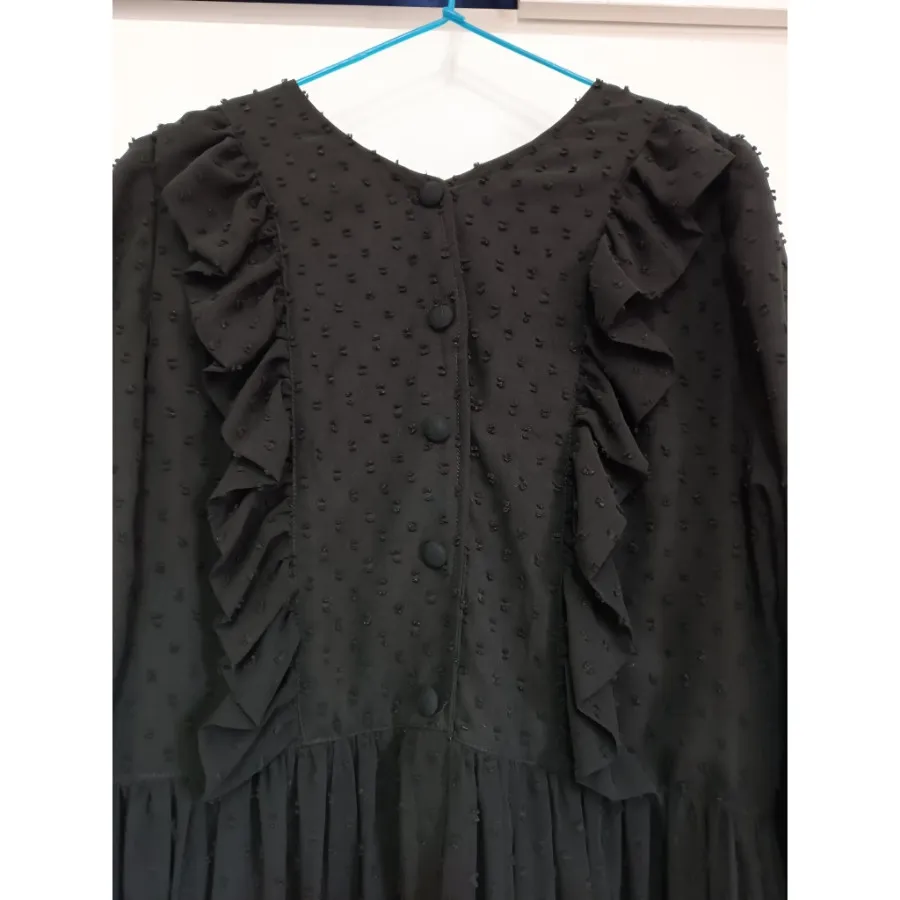 پیراهن عروسکی