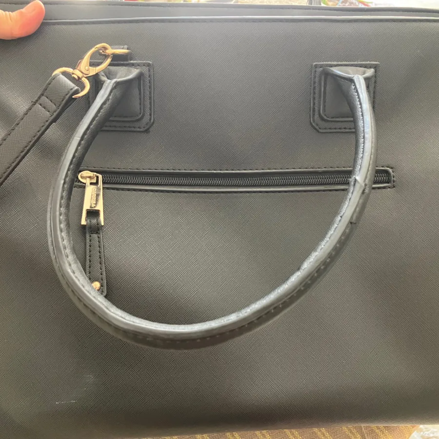 کیف لپ تاپ زنانه Carpisa