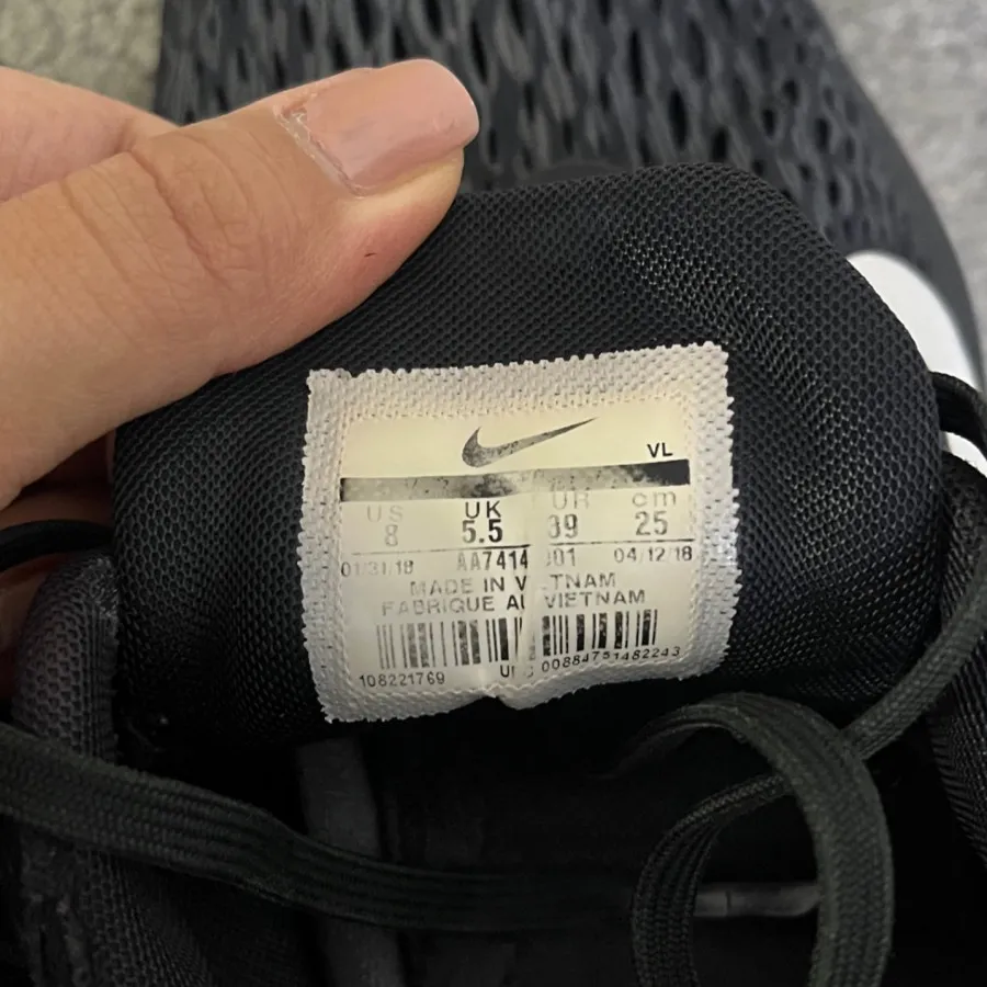 کفش اورجینال نایک