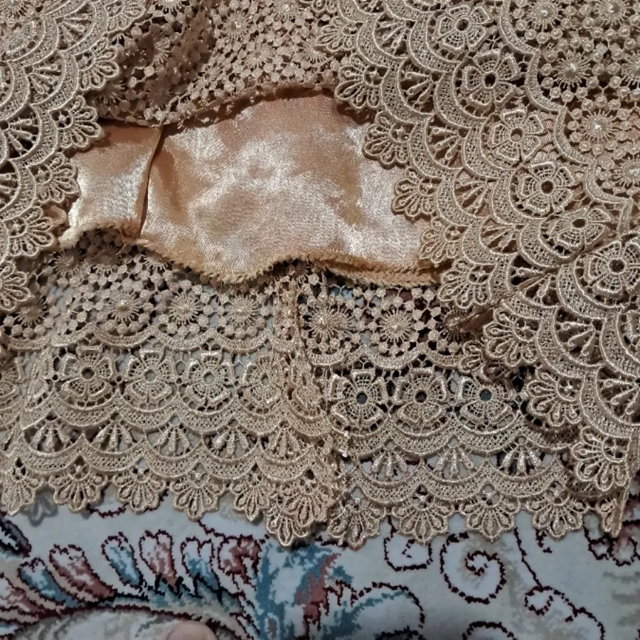 بلوز زنونه یا دخترونه