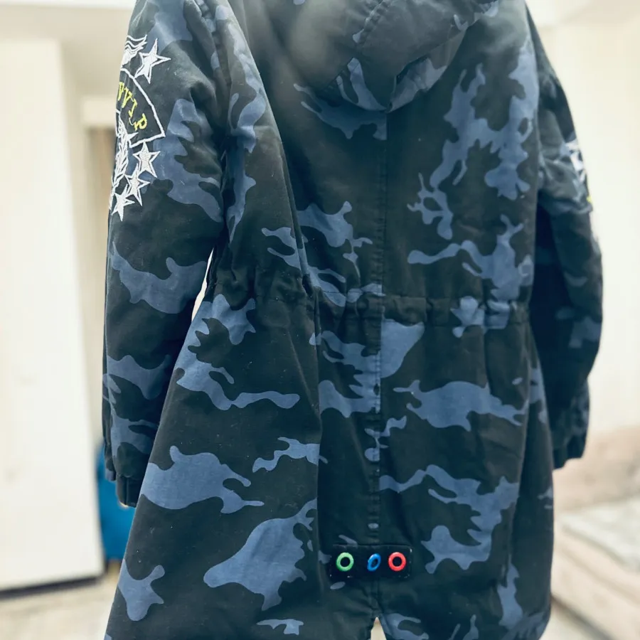 کاپشن چریکی خارجی