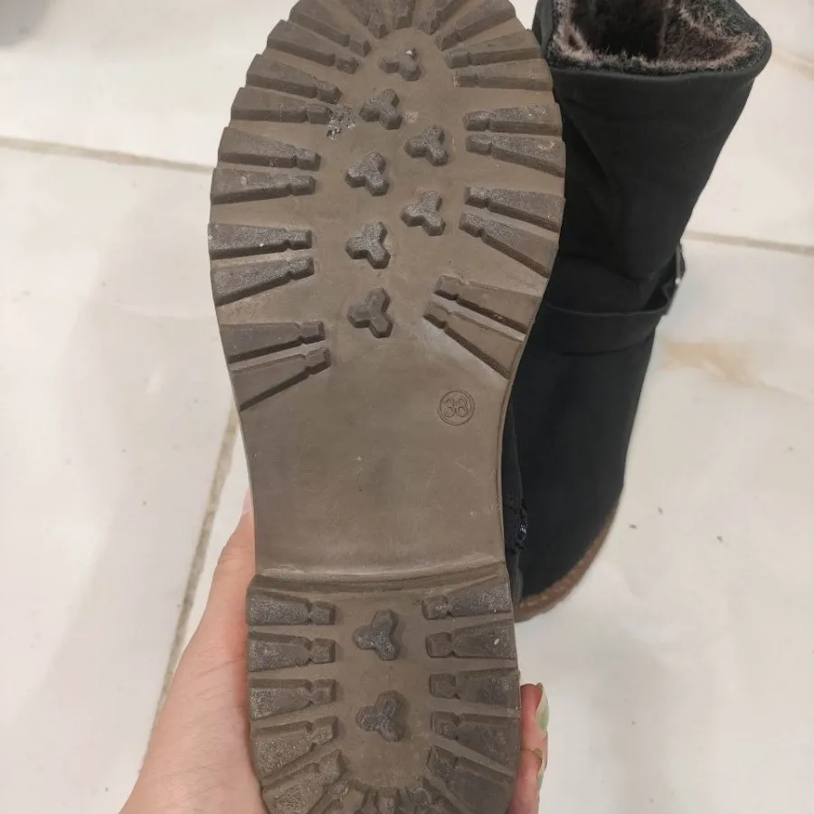 نیم بوت زنانه