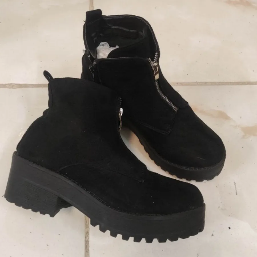 نیم بوت زنانه