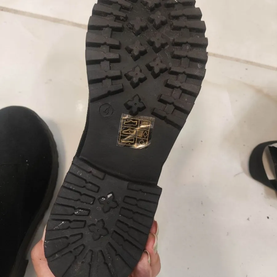 نیم بوت زنانه