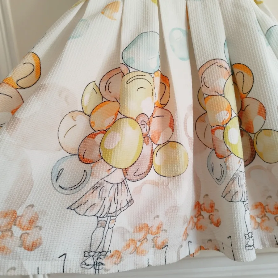 پیراهن دخترانه