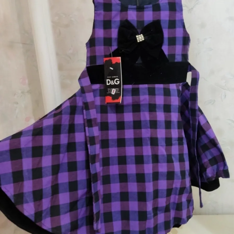 پیراهن دخترانه