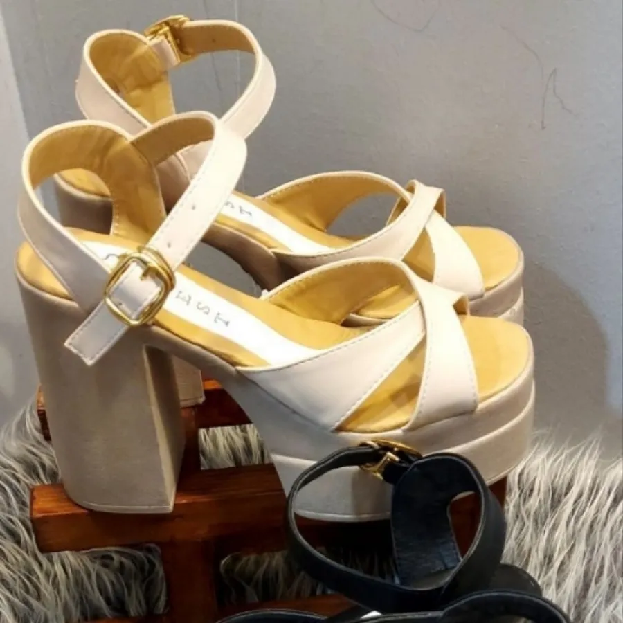 صندل لژدار پاشنه11سانت