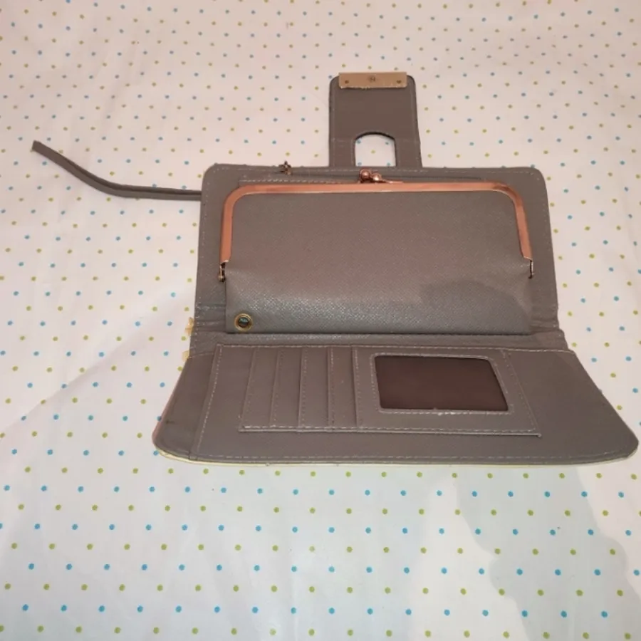 کیف پول دیور