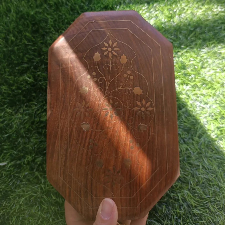 جعبه کادویی و جواهرات