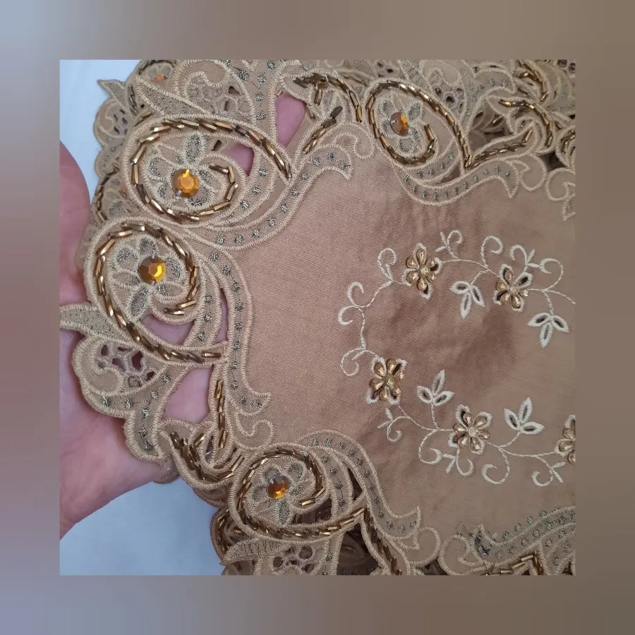 تعداد 6 عدد رو عسلی