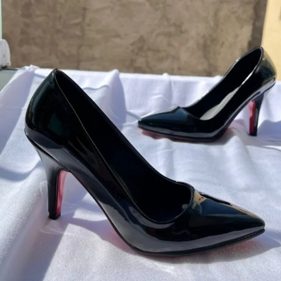 کفش مجلسی پاشنه7 جنس ورنی